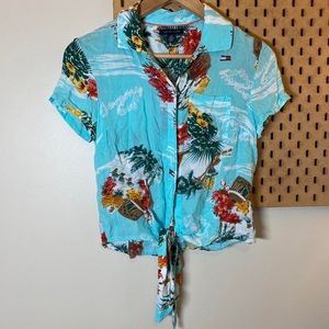 Tommy Hilfiger Light Blue Button Down Tie Knot Cropped Short Sleeve Shirt